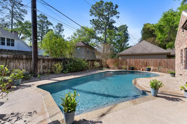 6010 Spanish Oak Way, Spring, TX 77379