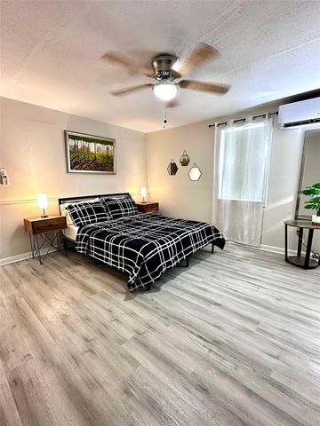 2505 N GLEN AVENUE, Tampa, FL 33607