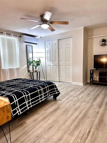 2505 N GLEN AVENUE, Tampa, FL 33607