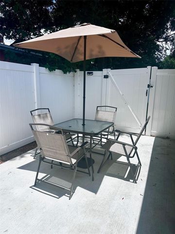 2505 N GLEN AVENUE, Tampa, FL 33607