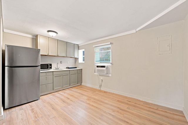 1329 NE 5TH Avenue, Fort Lauderdale, FL 33304