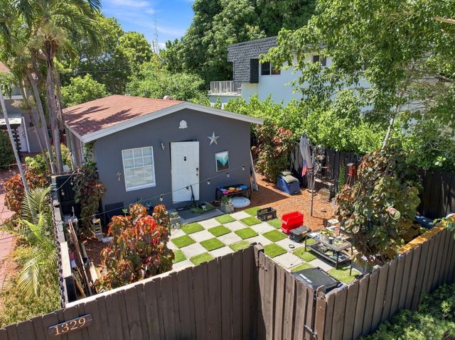 1329 NE 5TH Avenue, Fort Lauderdale, FL 33304