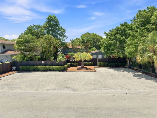 1329 NE 5TH Avenue, Fort Lauderdale, FL 33304