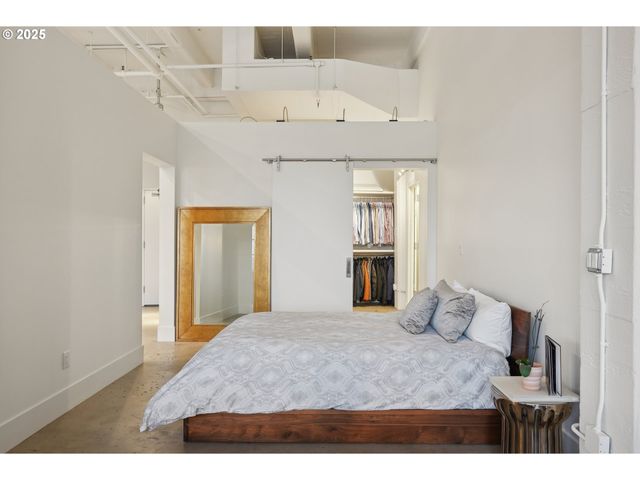 1314 Nw IRVING St 701, Portland, OR 97209