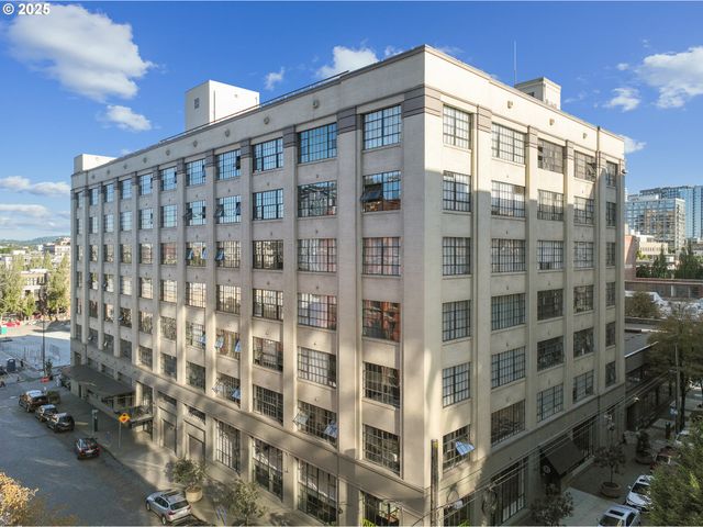 1314 Nw IRVING St 701, Portland, OR 97209