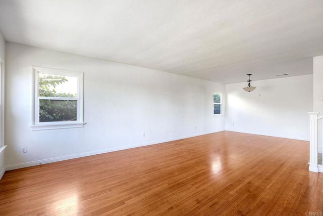 903 Alberta Avenue, Oceanside, CA 92054