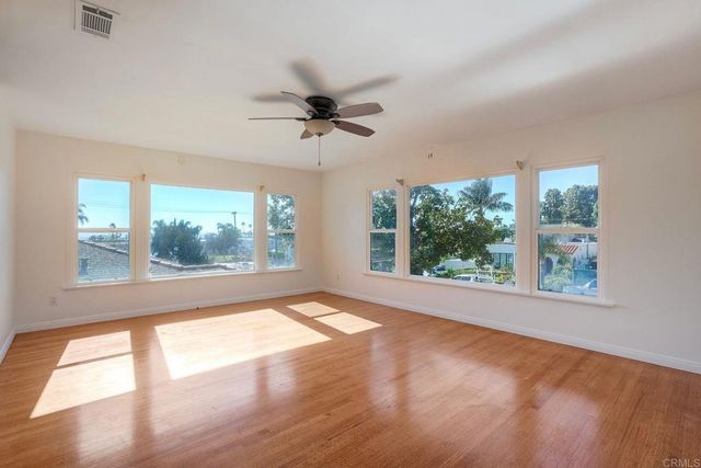 903 Alberta Avenue, Oceanside, CA 92054