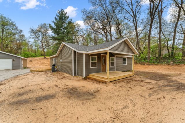 7917 W 980 N, Demotte, IN 46310