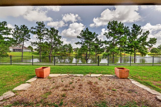 11306 Misty Willow Lane, Tomball, TX 77375