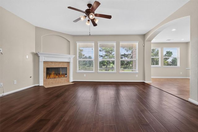 11306 Misty Willow Lane, Tomball, TX 77375