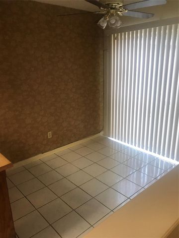 6151 Briar Glade Drive, Houston, TX 77072