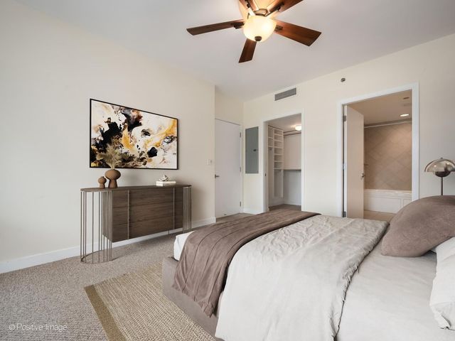 130 N Garland Court 2310, Chicago, IL 60602