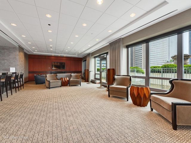 130 N Garland Court 2310, Chicago, IL 60602