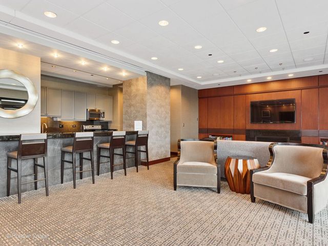 130 N Garland Court 2310, Chicago, IL 60602