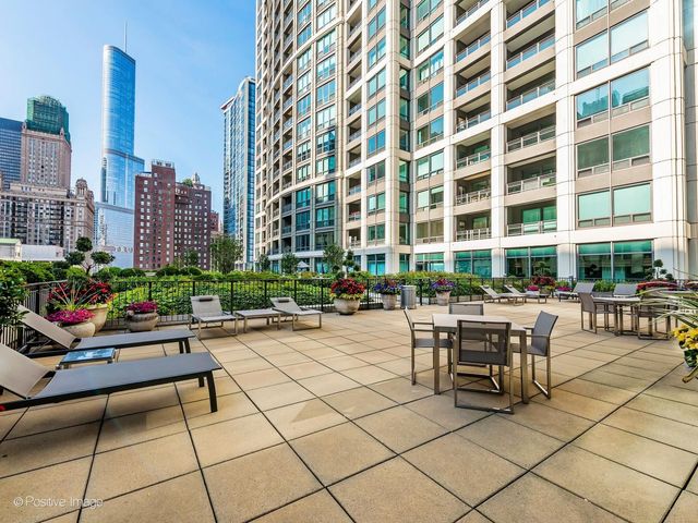 130 N Garland Court 2310, Chicago, IL 60602