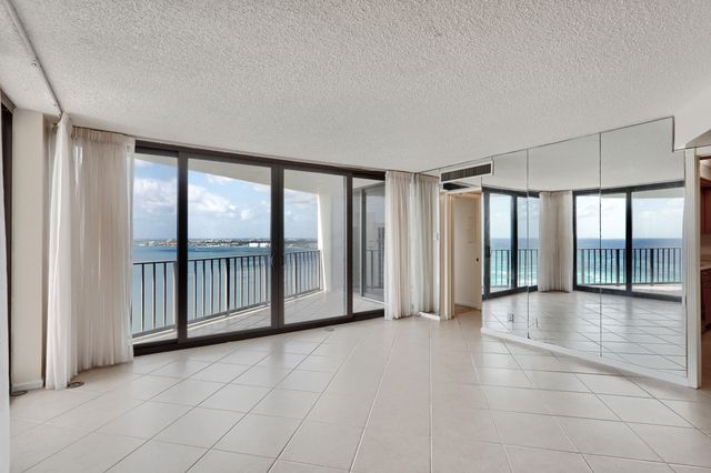 5420 N OCEAN Drive 2404, Singer Island, FL 33404