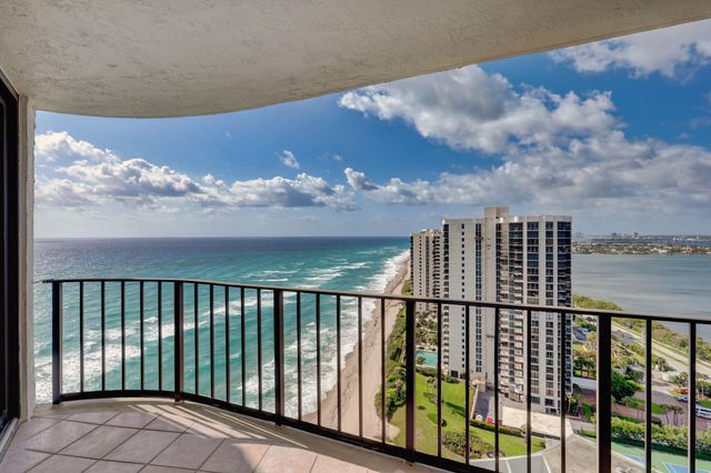 5420 N OCEAN Drive 2404, Singer Island, FL 33404