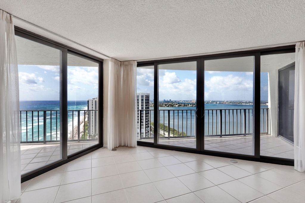 5420 N OCEAN Drive 2404, Singer Island, FL 33404