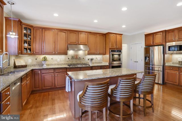 23076 RED ADMIRAL PL, Brambleton, VA 20148