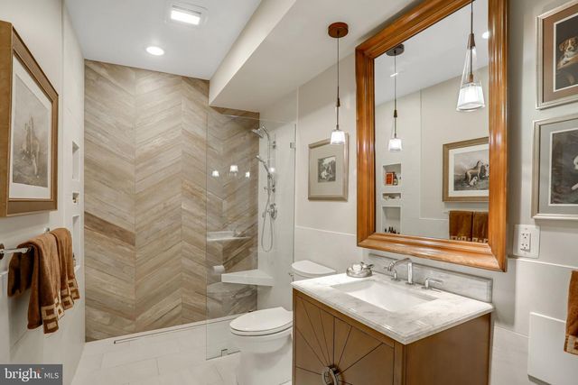 23076 RED ADMIRAL PL, Brambleton, VA 20148