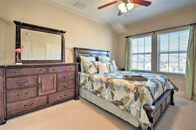 91 Low Country Lane, The Woodlands, TX 77380