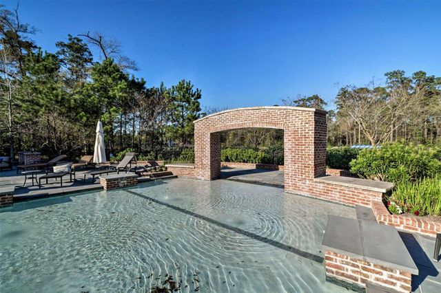 91 Low Country Lane, The Woodlands, TX 77380