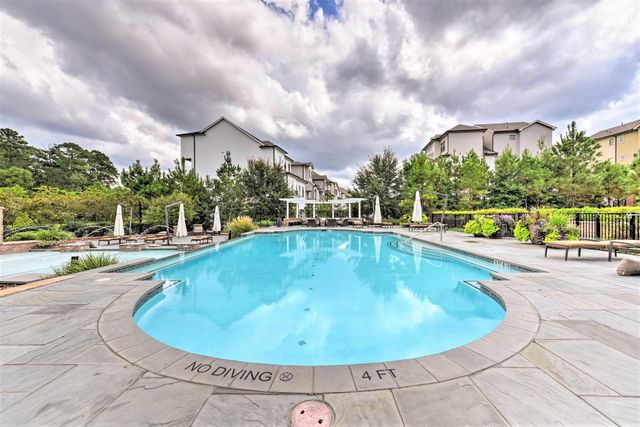 91 Low Country Lane, The Woodlands, TX 77380