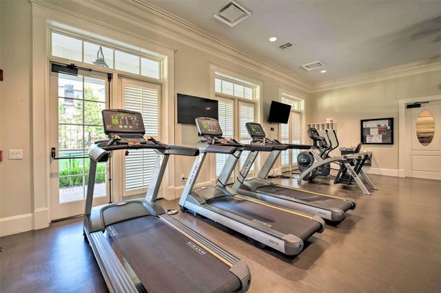 91 Low Country Lane, The Woodlands, TX 77380