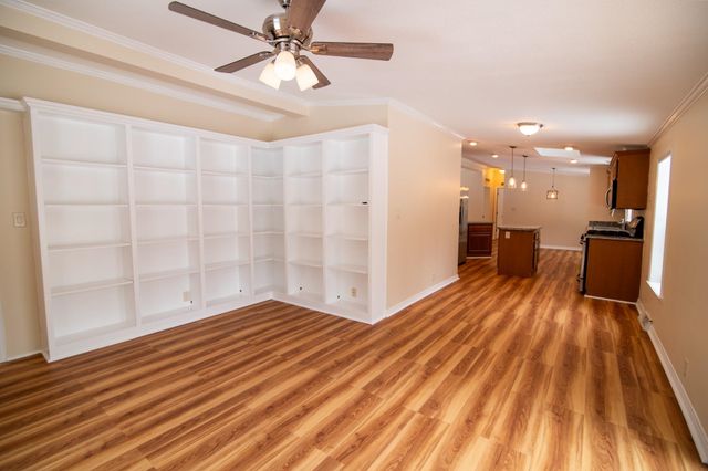 36 Seabreeze Drive, North Hampton, NH 03862