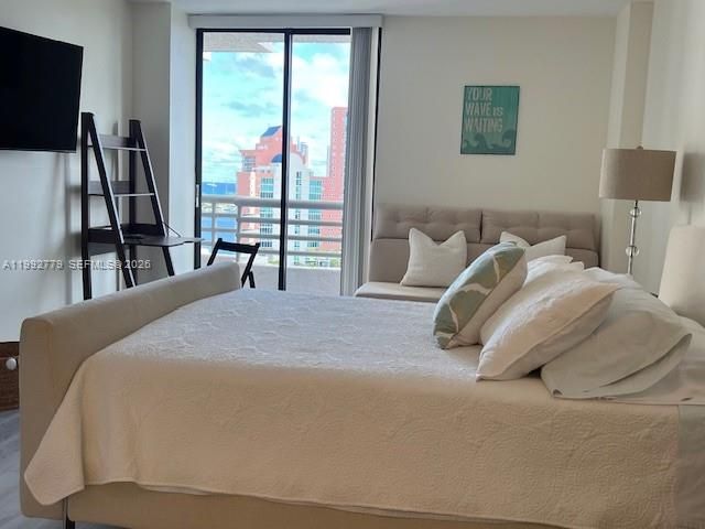 3300 NE 191st St 1916, Aventura, FL 33180