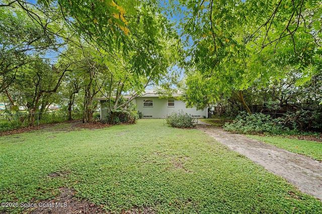 150 Westwood Avenue, Deland, FL 32720