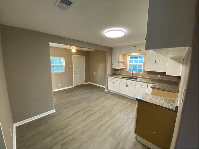 937 Nandina Dr, Corpus Christi, TX 78408