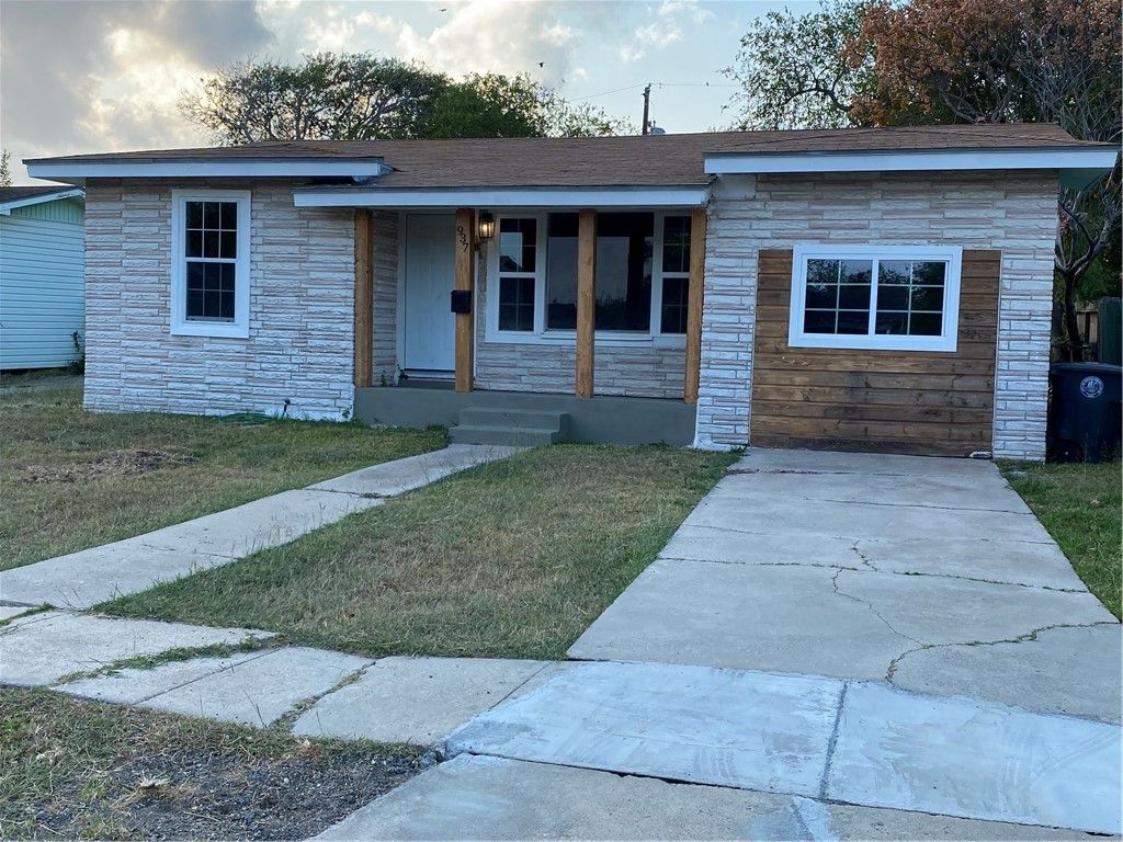 937 Nandina Dr, Corpus Christi, TX 78408