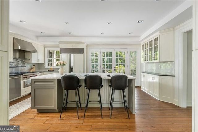 877 Highland Terrace NE, Atlanta, GA 30306