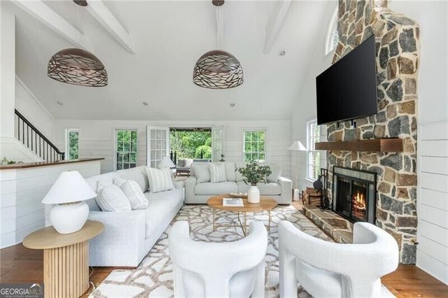 877 Highland Terrace NE, Atlanta, GA 30306