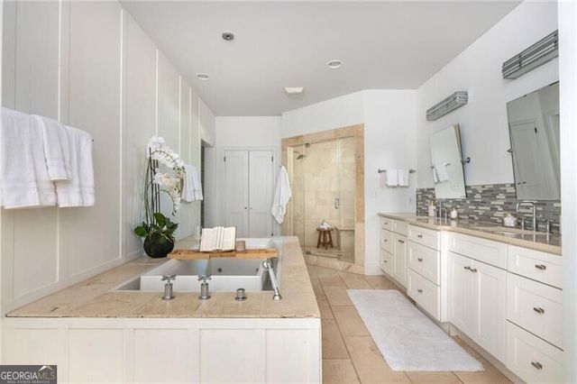 877 Highland Terrace NE, Atlanta, GA 30306