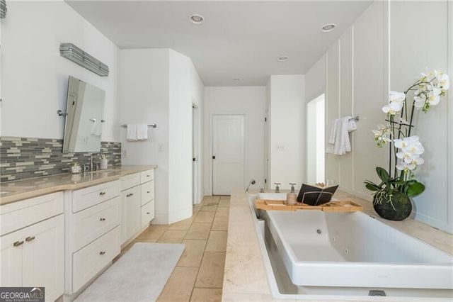 877 Highland Terrace NE, Atlanta, GA 30306