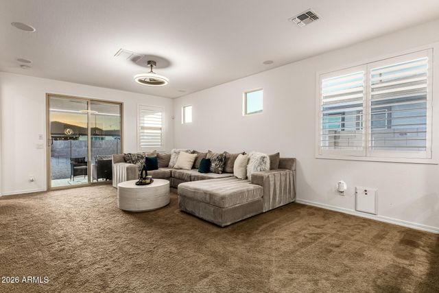 11418 S 53RD Avenue, Laveen, AZ 85339