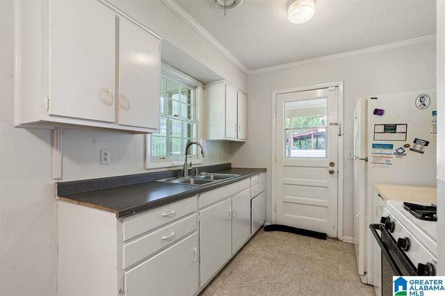 2822 BROOKLANE DRIVE, Hueytown, AL 35023