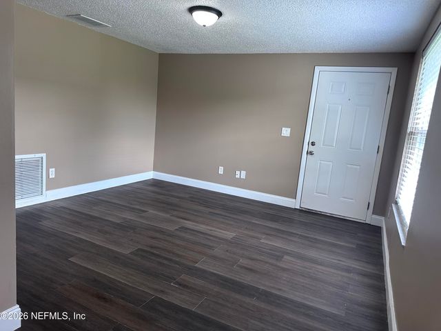 2628 GIFFORD Avenue C, Orange Park, FL 32065