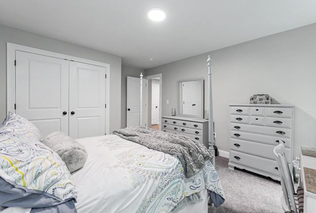 53 Mason Road, Mont Vernon, NH 03057