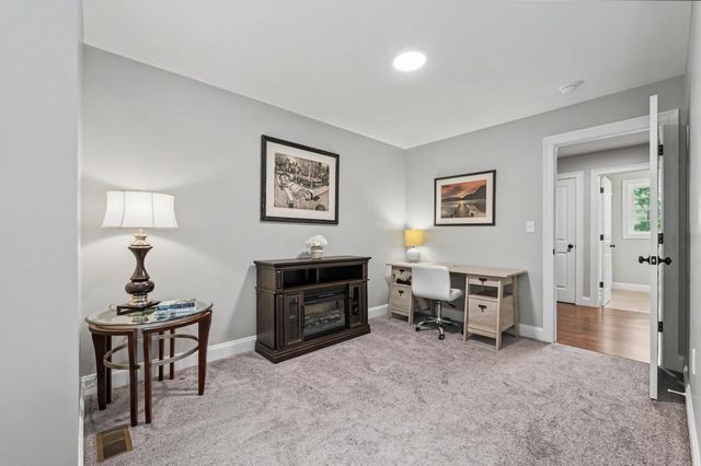 53 Mason Road, Mont Vernon, NH 03057
