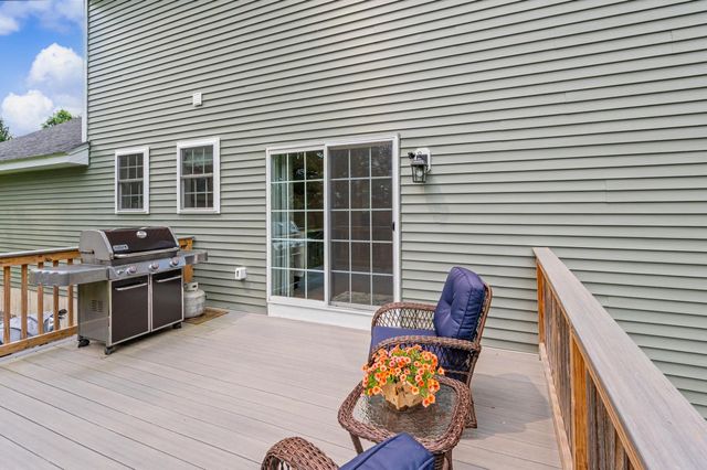 53 Mason Road, Mont Vernon, NH 03057