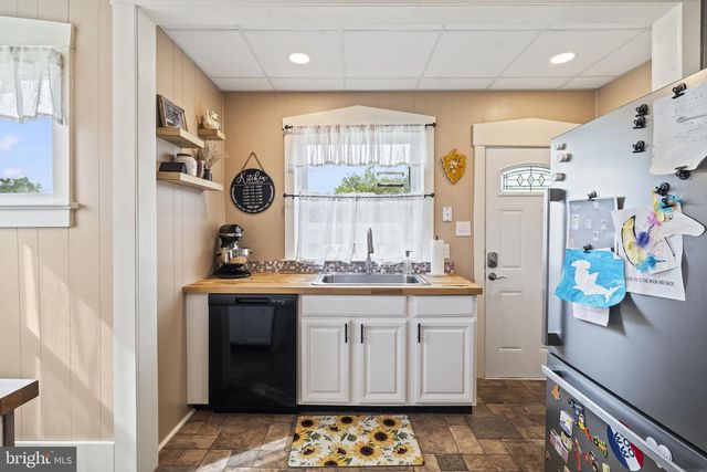 719 OLD WHITE HORSE PIKE, Atco, NJ 08004