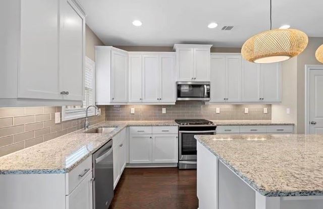 1063 Johnsons Grove, Atlanta, GA 30318