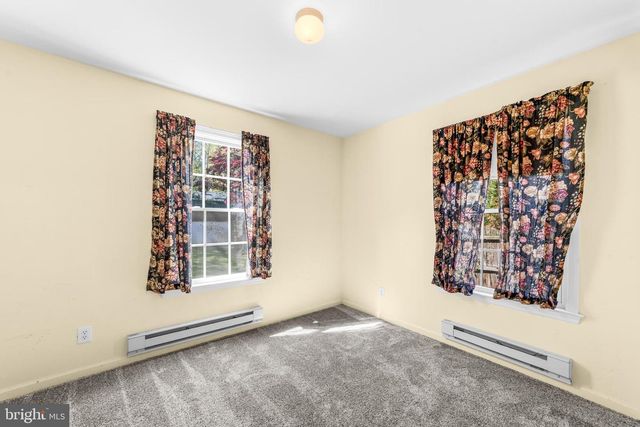820 LAKE AVE, Woodbury Heights, NJ 08097