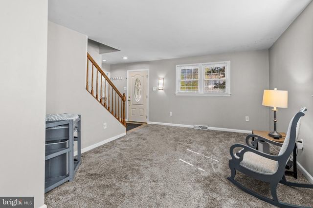 820 LAKE AVE, Woodbury Heights, NJ 08097