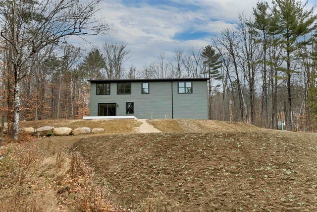 207 Pease Road, Meredith, NH 03253