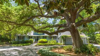 111 Fort Walker Dr, Hilton Head Island, SC 29928