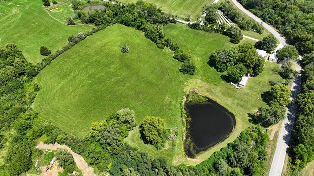 10008 Schwarz Lane, Richmond, MO 64085